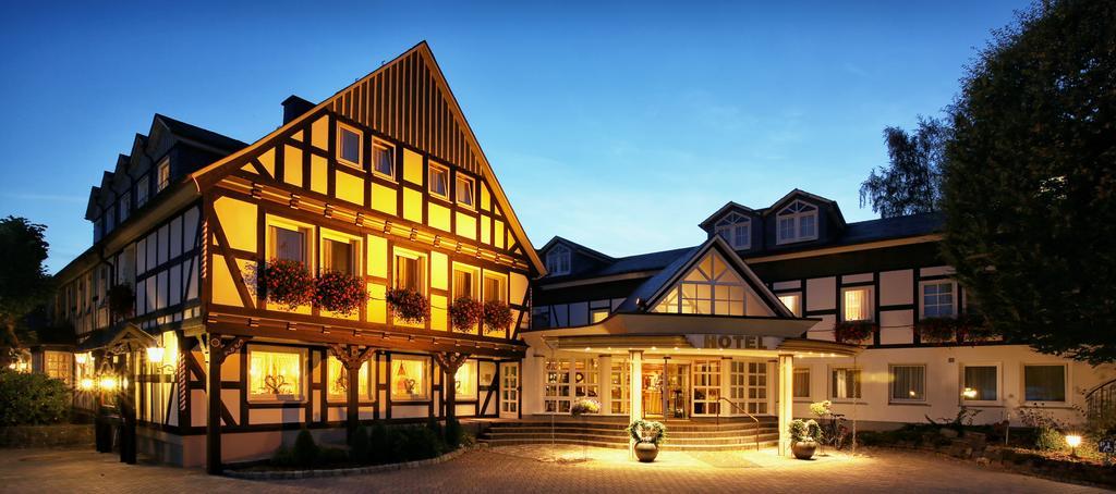 Romantikhotel Platte Attendorn Eksteriør billede