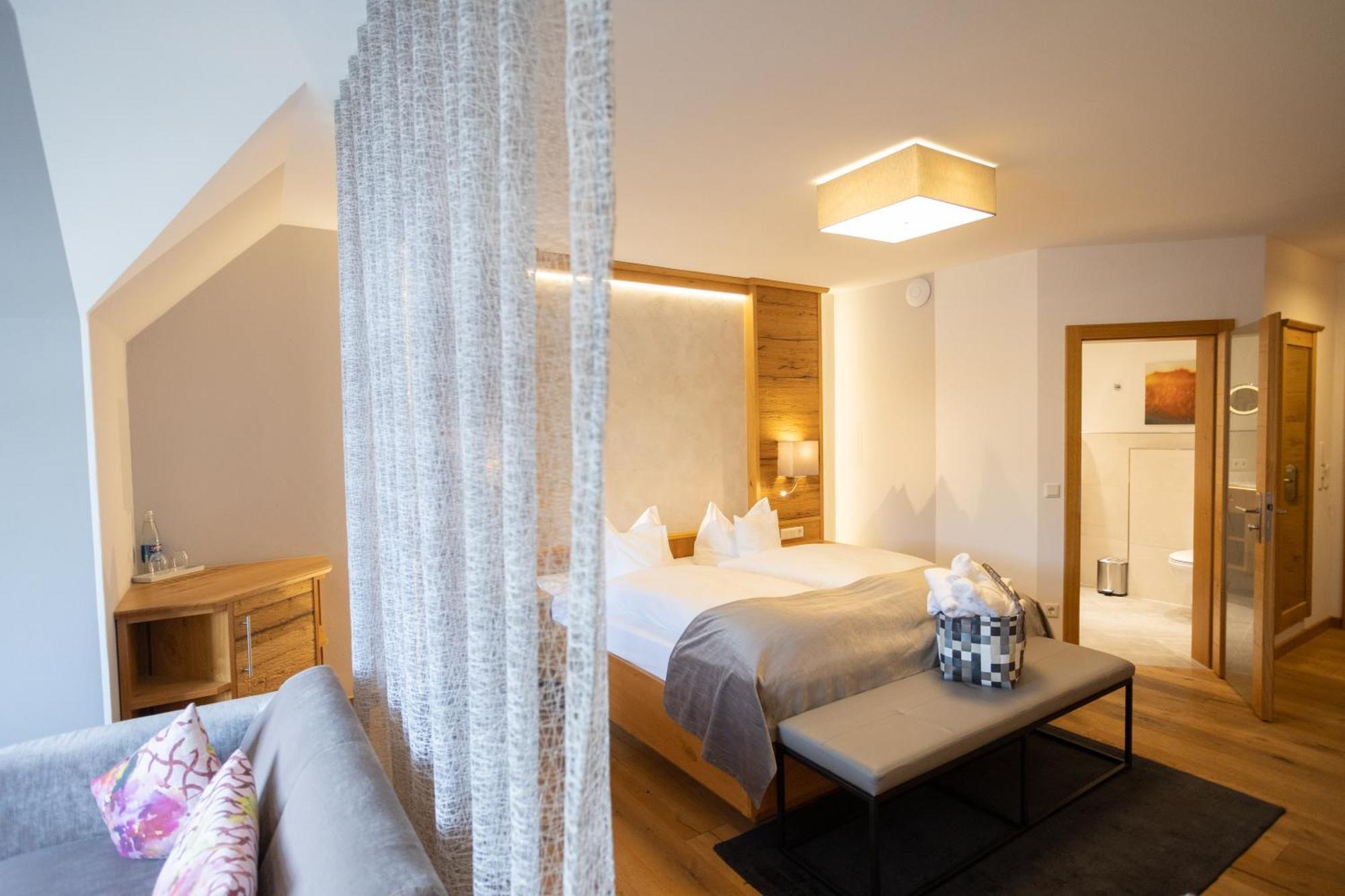 Romantikhotel Platte Attendorn Eksteriør billede