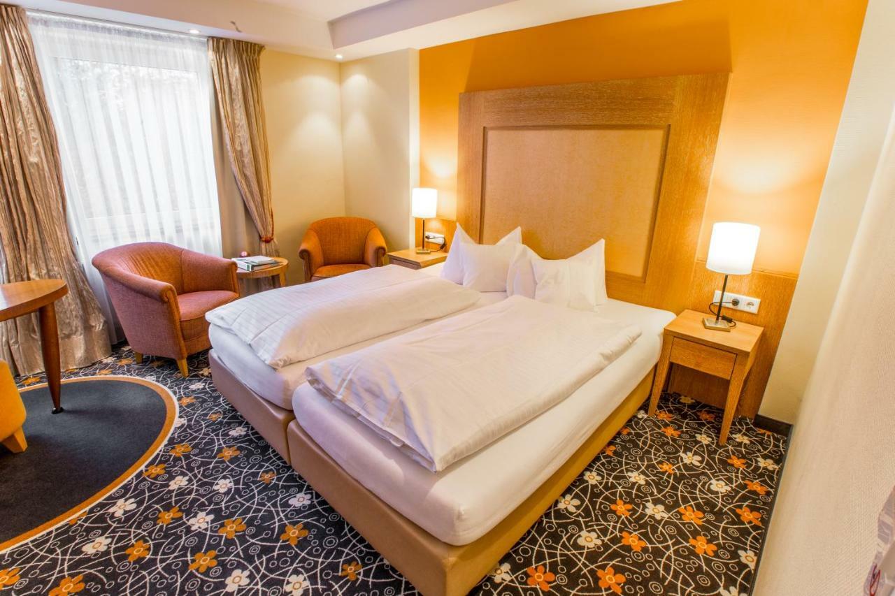 Romantikhotel Platte Attendorn Eksteriør billede